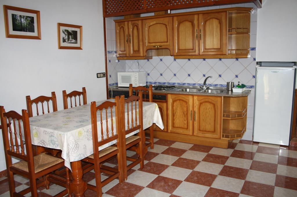 Ferienwohnung El Mirador Benamahoma Zimmer foto